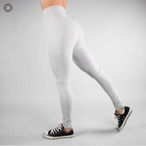 Buffbunny Collection Luna Leggings - Stone (M)